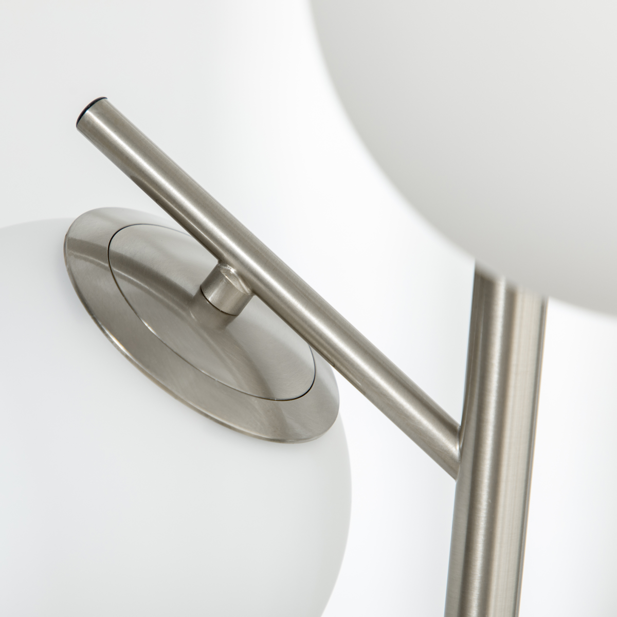3‑Light Modern Standing Lamp - Silver